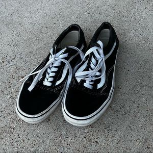 Black Vans Old Skool